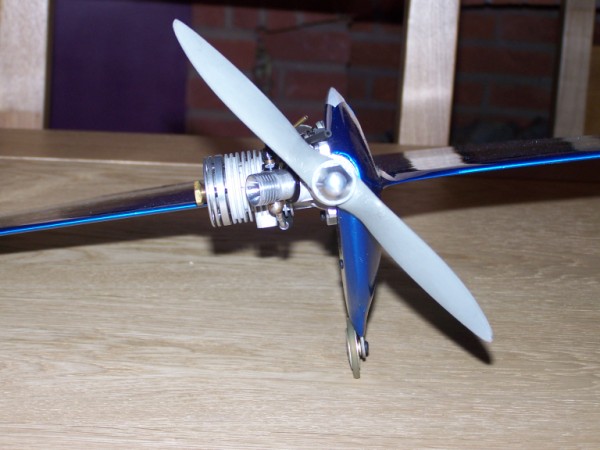 F2cn 0209 (600 X 450)