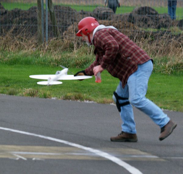 Dick Hart Catching For Gordon Isles.