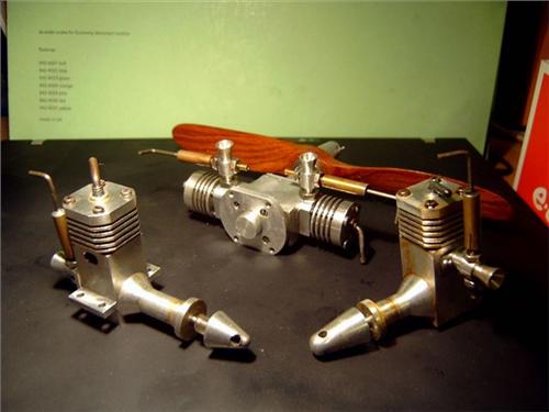 Ml Dragonfly Twin + 1.2cc Sideport & Rear Disc Engines